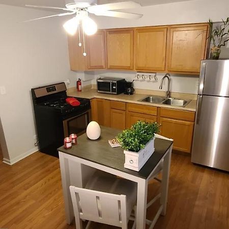 Cozy 1 Bedroom, 1 Min From Irving Park Blue Line, Free Parking ชิคาโก ภายนอก รูปภาพ