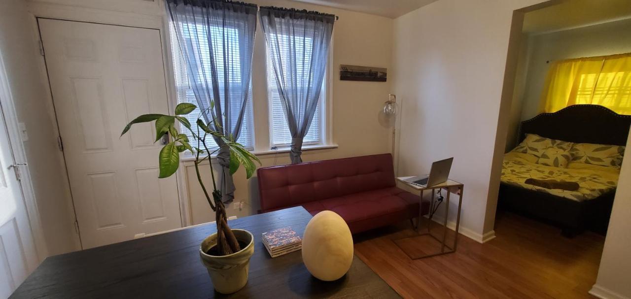 Cozy 1 Bedroom, 1 Min From Irving Park Blue Line, Free Parking ชิคาโก ภายนอก รูปภาพ